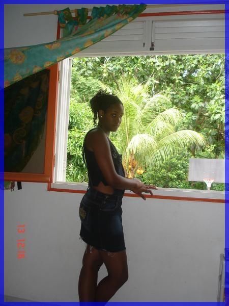                        ~~Tous simplement krissou~~